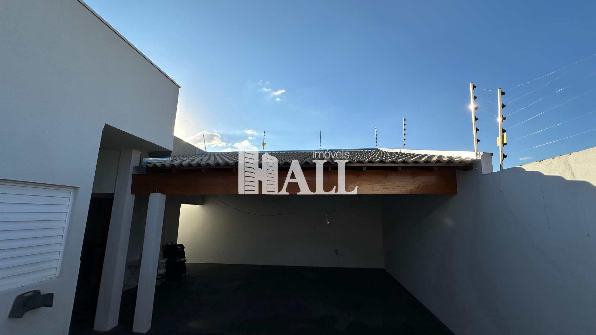 Casa à venda com 2 quartos, 70m² - Foto 13