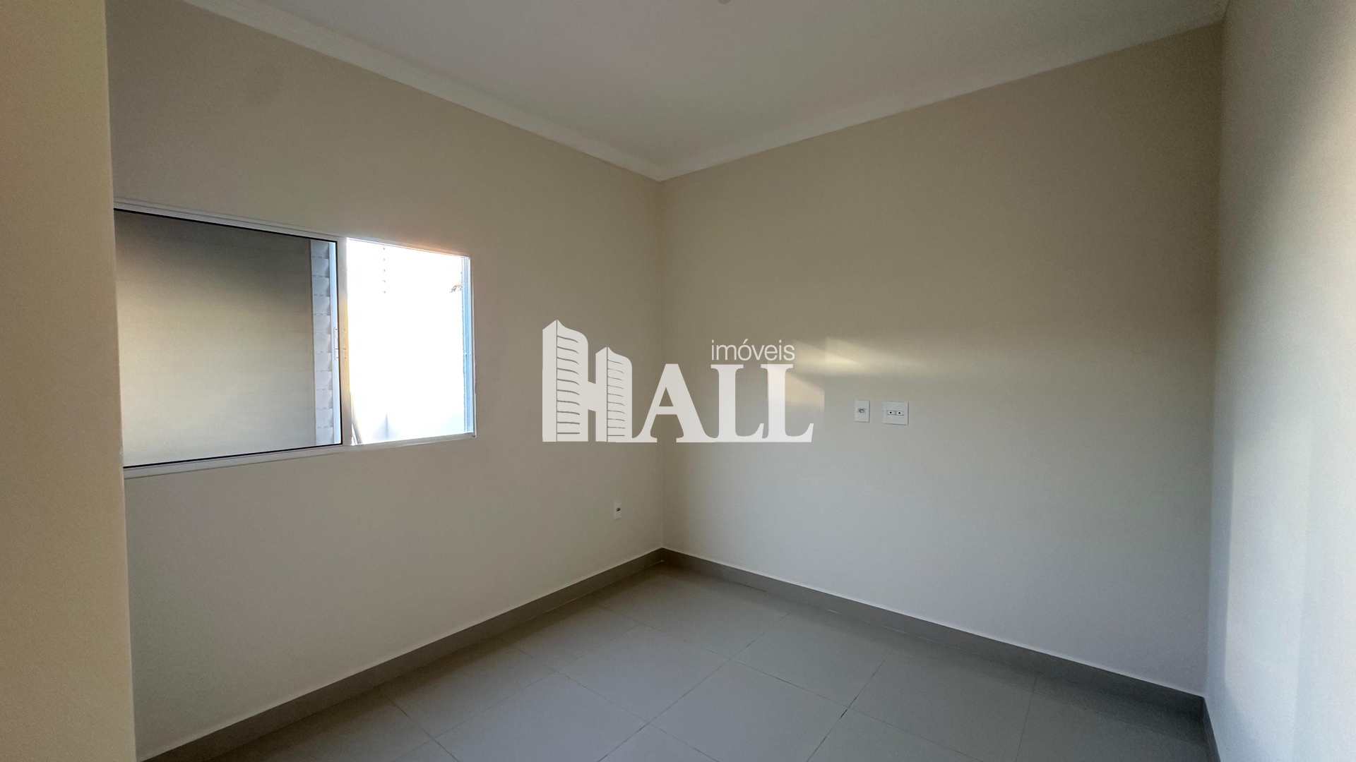 Casa à venda com 2 quartos, 70m² - Foto 6