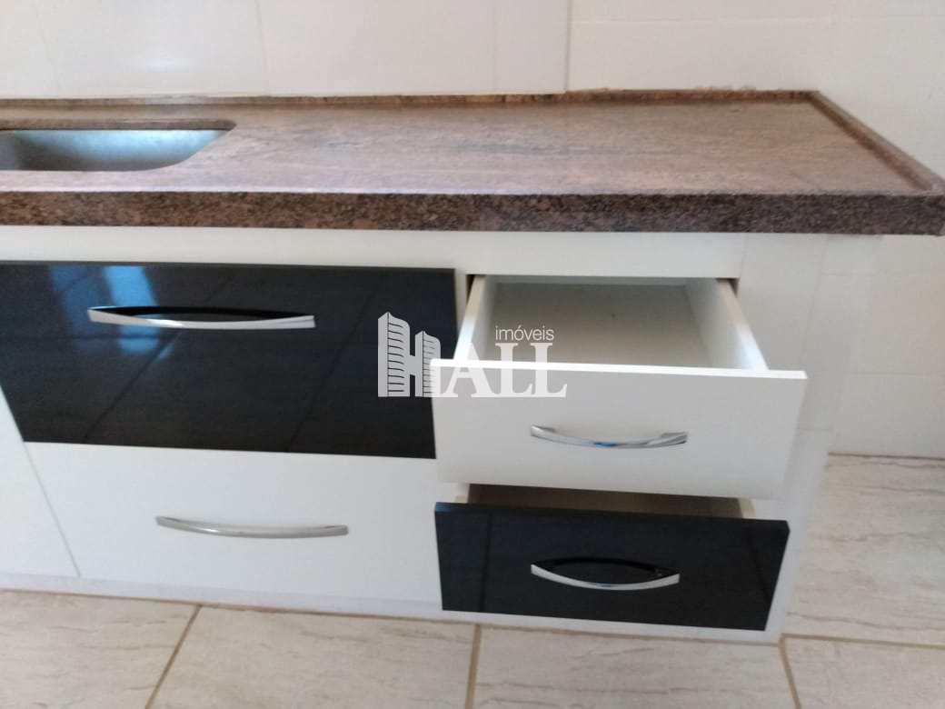 Apartamento à venda com 2 quartos, 72m² - Foto 2
