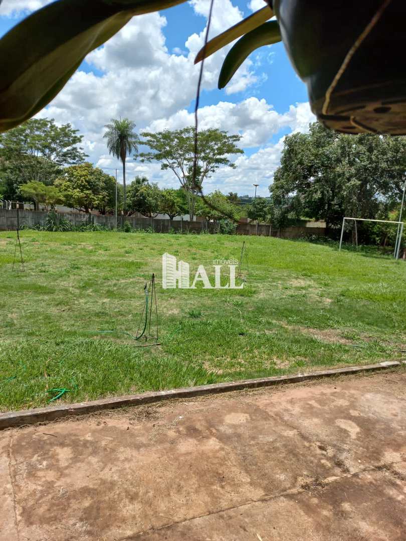 Chácara à venda com 3 quartos, 300m² - Foto 29
