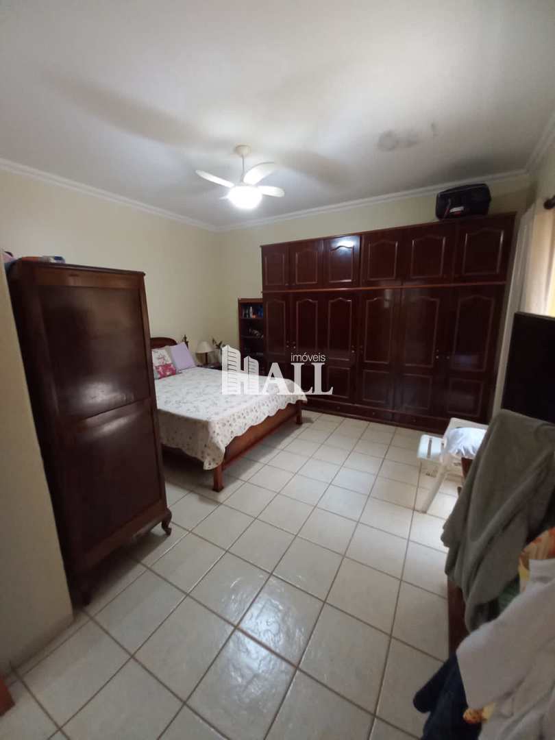 Chácara à venda com 3 quartos, 300m² - Foto 7
