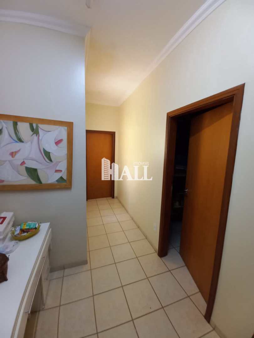 Chácara à venda com 3 quartos, 300m² - Foto 13
