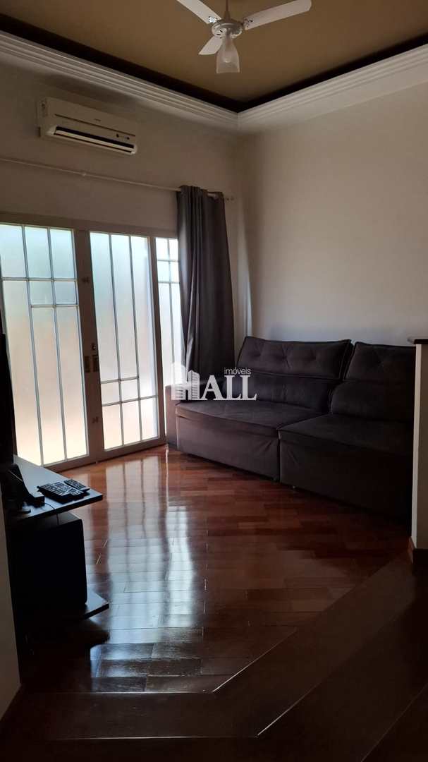 Casa, 3 quartos, 230 m² - Foto 2