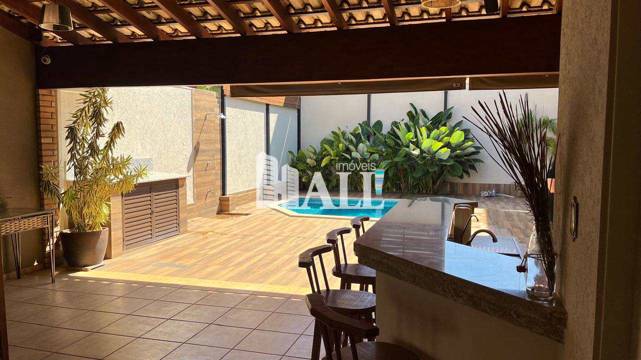 Casa, 3 quartos, 230 m² - Foto 25