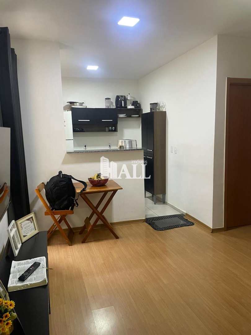 Apartamento à venda com 2 quartos, 50m² - Foto 2