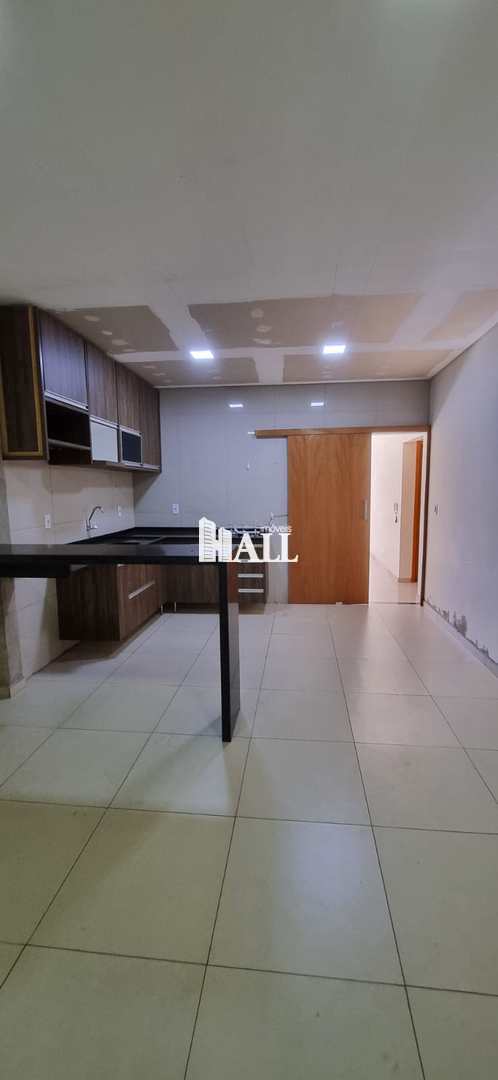 Casa à venda com 2 quartos, 120m² - Foto 17