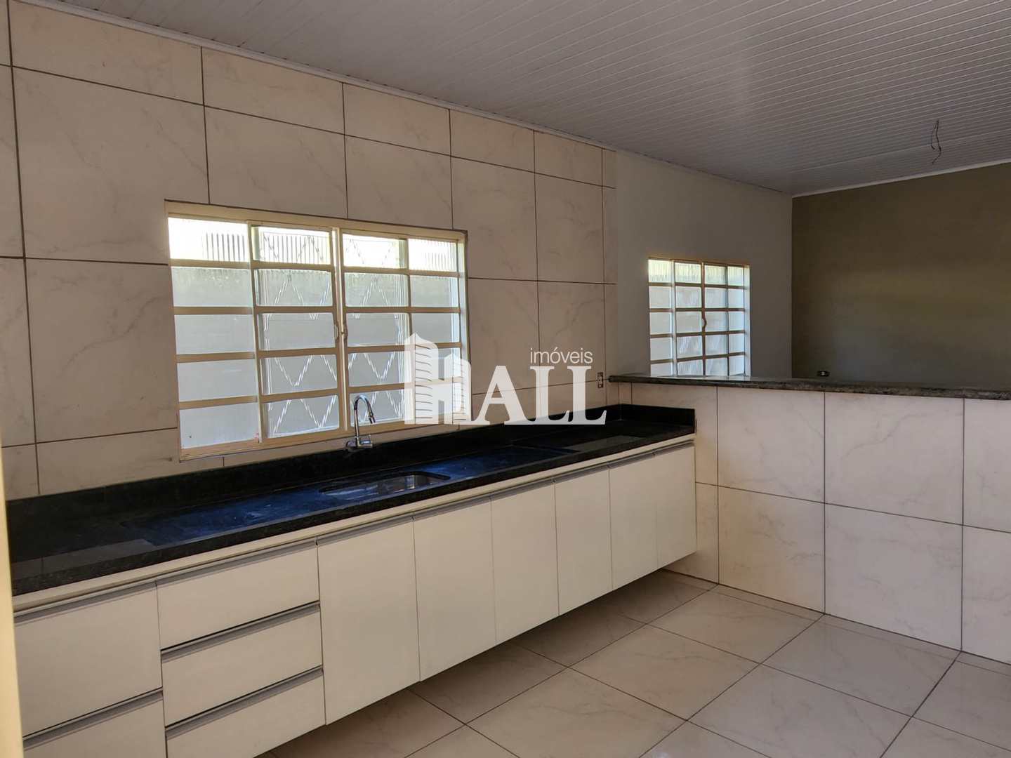 Casa à venda com 3 quartos, 151m² - Foto 3