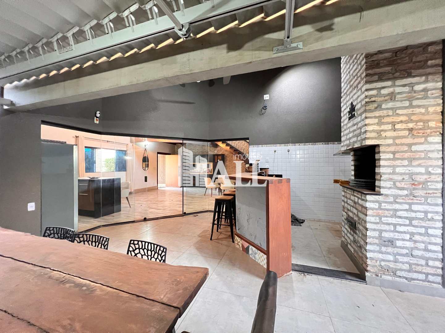 Casa de Condomínio à venda com 4 quartos, 230m² - Foto 9