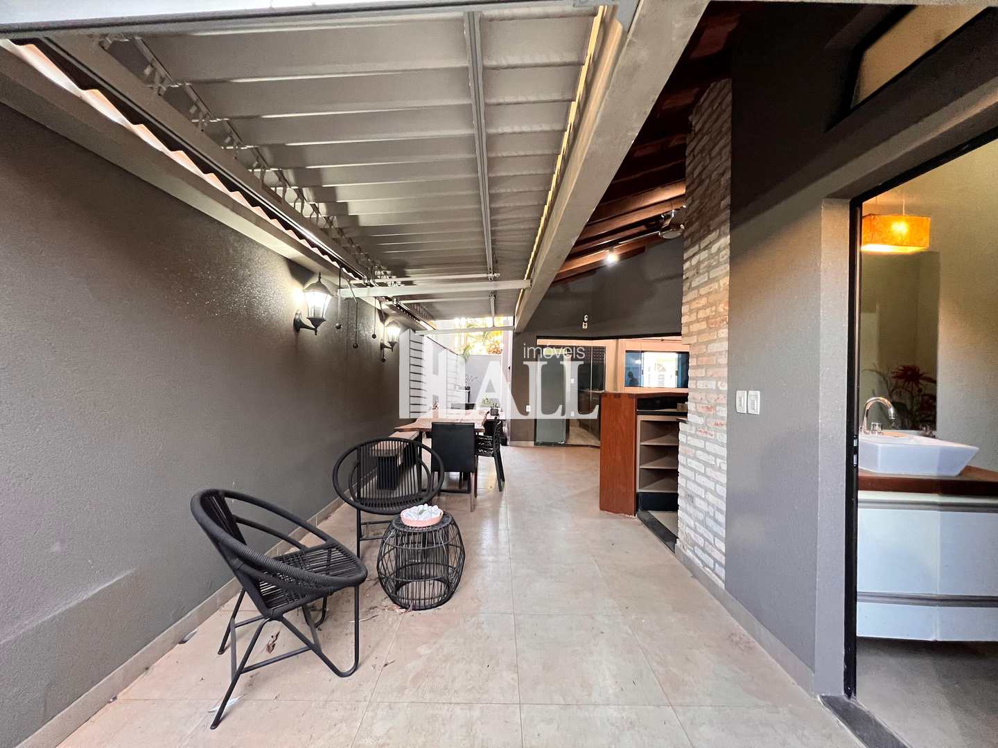 Casa de Condomínio à venda com 4 quartos, 230m² - Foto 28