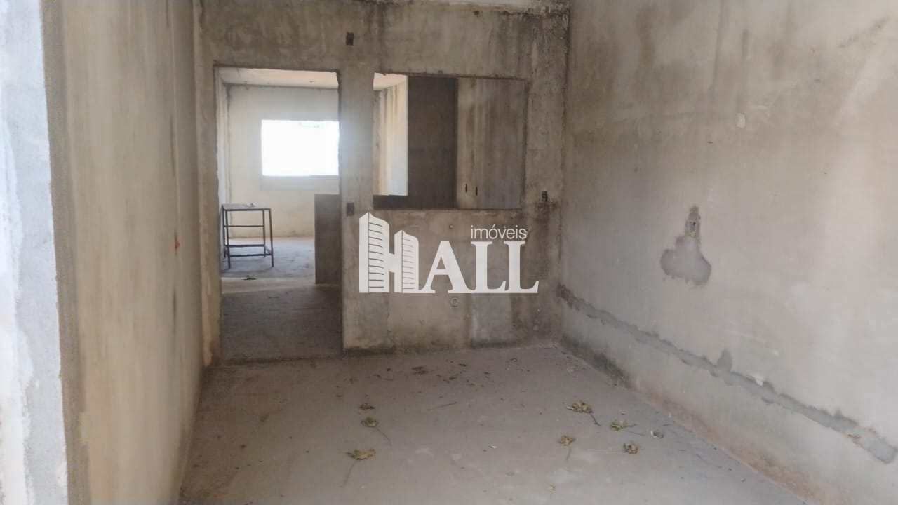 Casa à venda com 3 quartos, 120m² - Foto 1