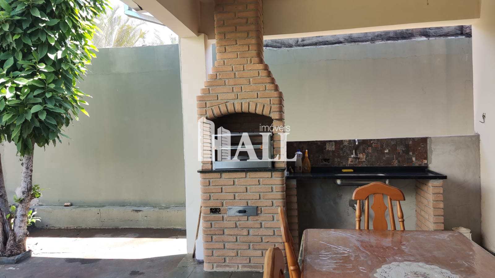 Casa à venda com 3 quartos, 155m² - Foto 2