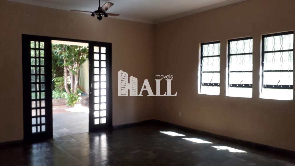 Casa à venda com 3 quartos, 155m² - Foto 4