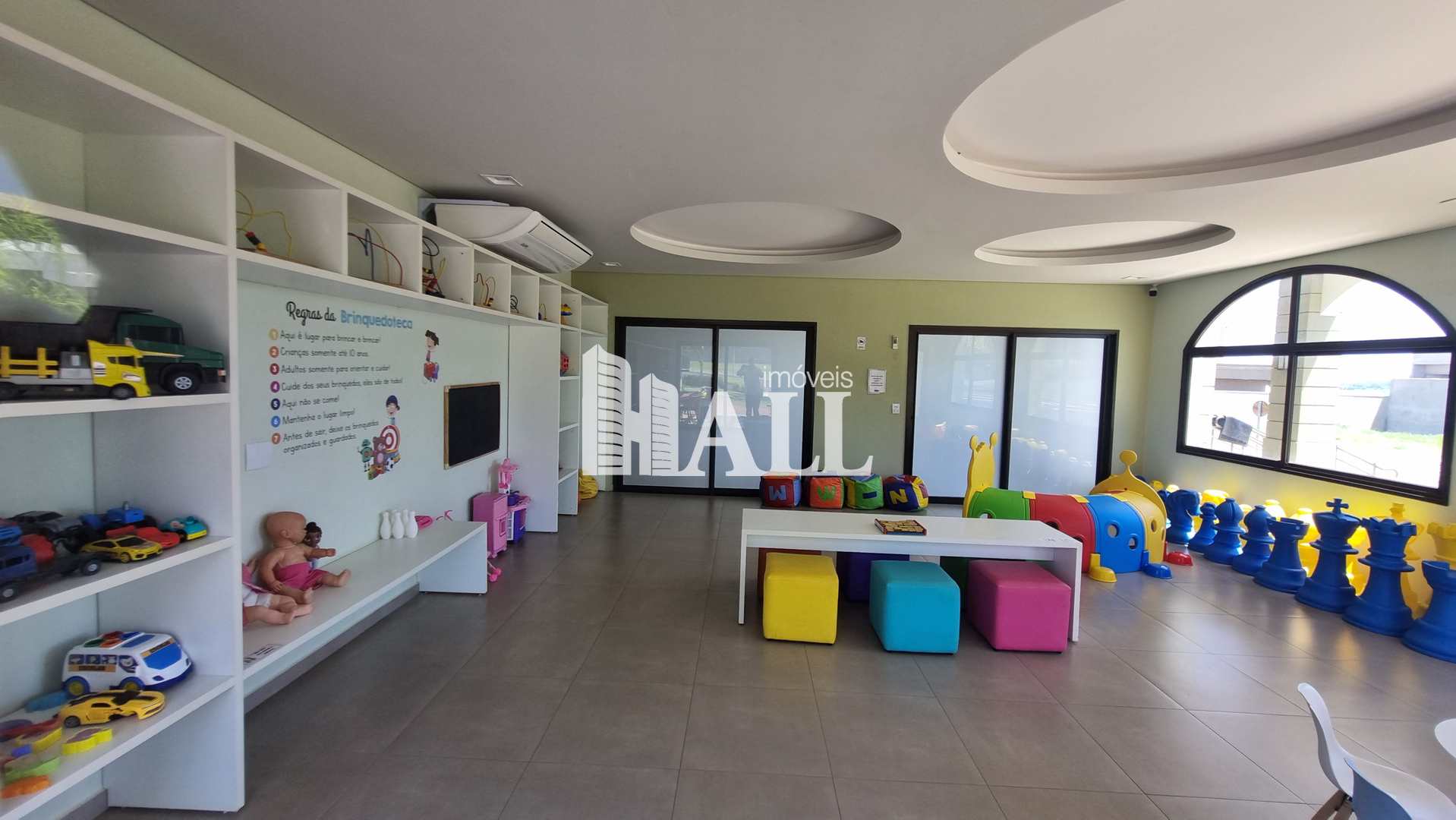 Terreno à venda, 253m² - Foto 1
