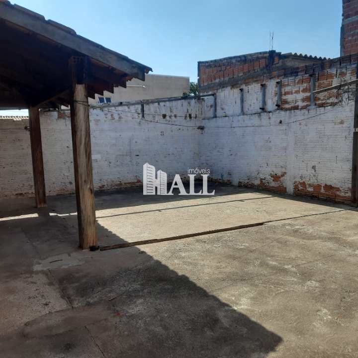 Casa à venda com 3 quartos, 90m² - Foto 11