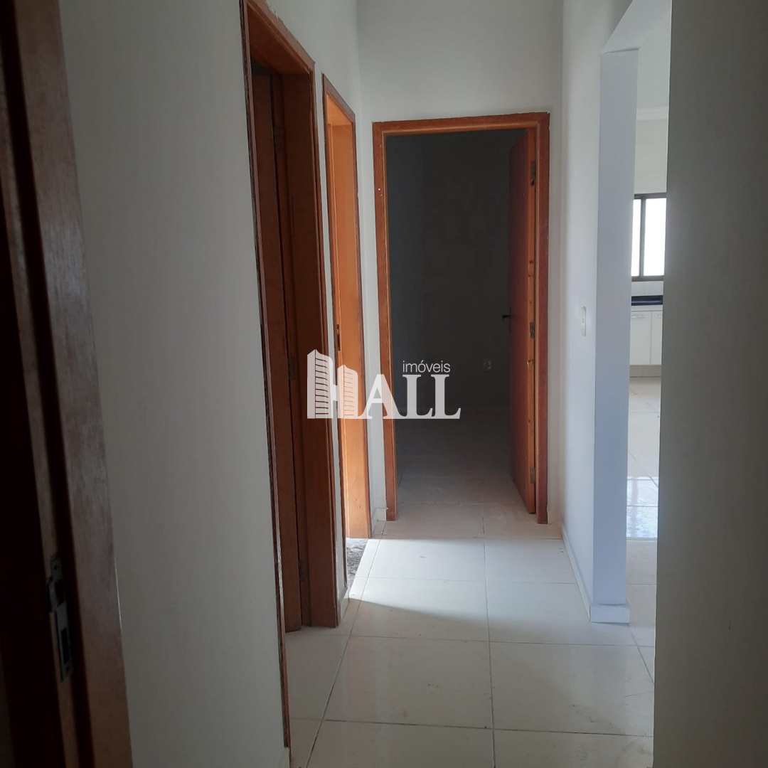 Casa à venda com 3 quartos, 90m² - Foto 4