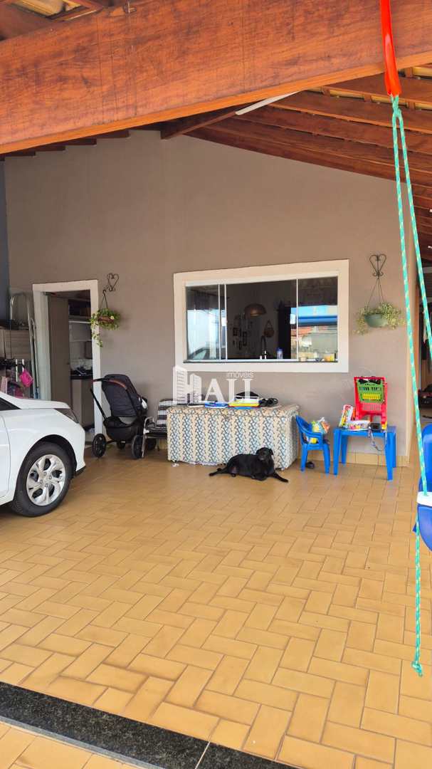 Casa à venda com 3 quartos, 120m² - Foto 17
