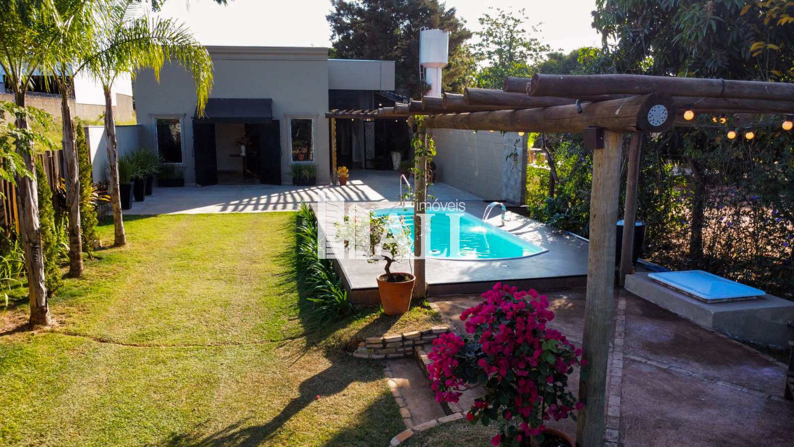 Sala-Conjunto, 310 m² - Foto 1