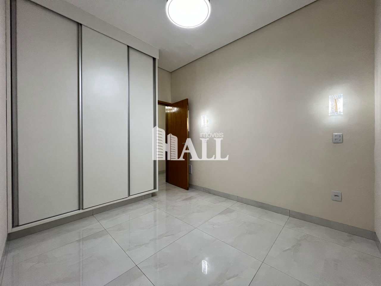 Casa com 3 quartos à venda, 120m² — foto 9 de 18