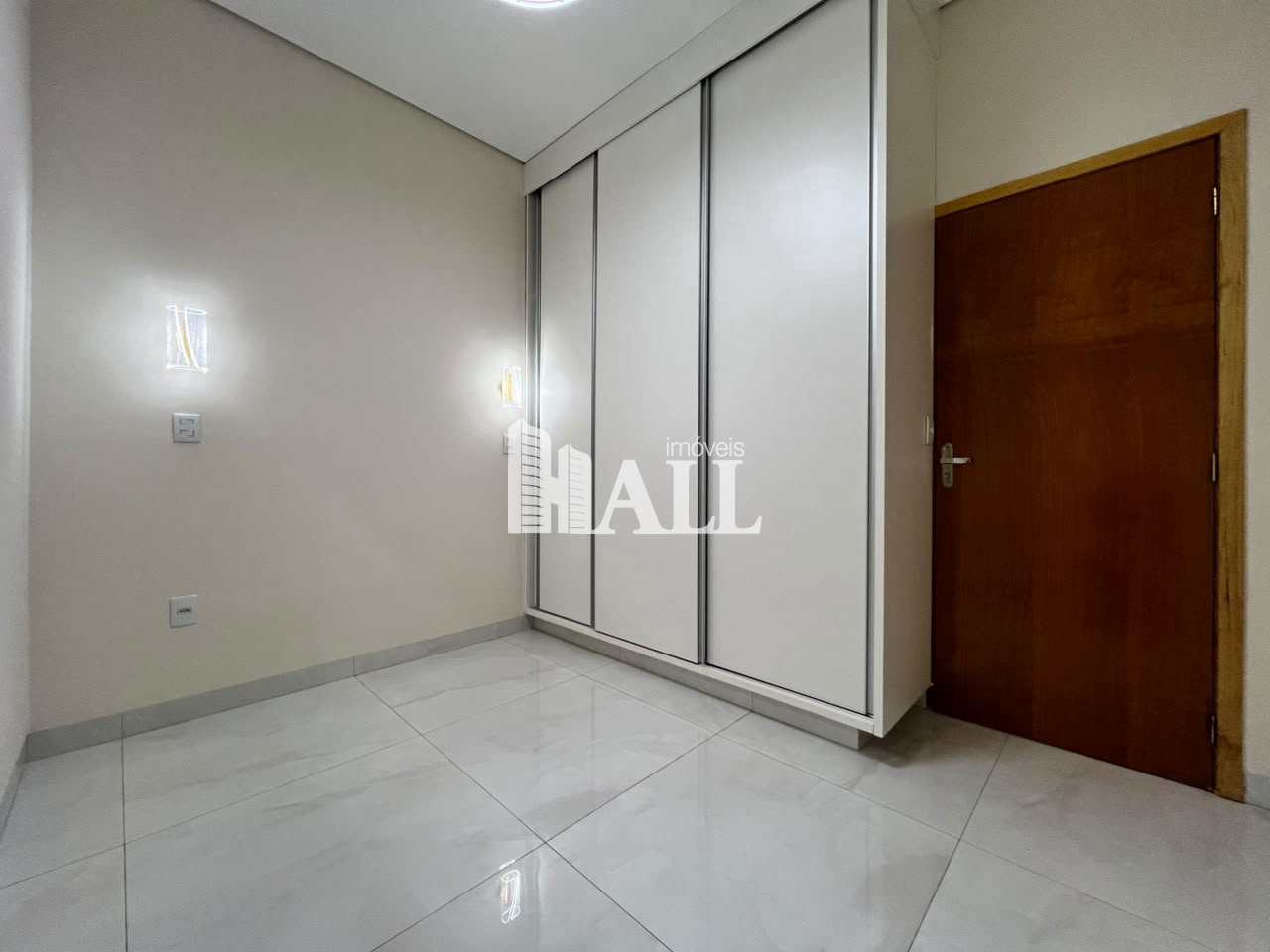 Casa com 3 quartos à venda, 120m² — foto 10 de 18