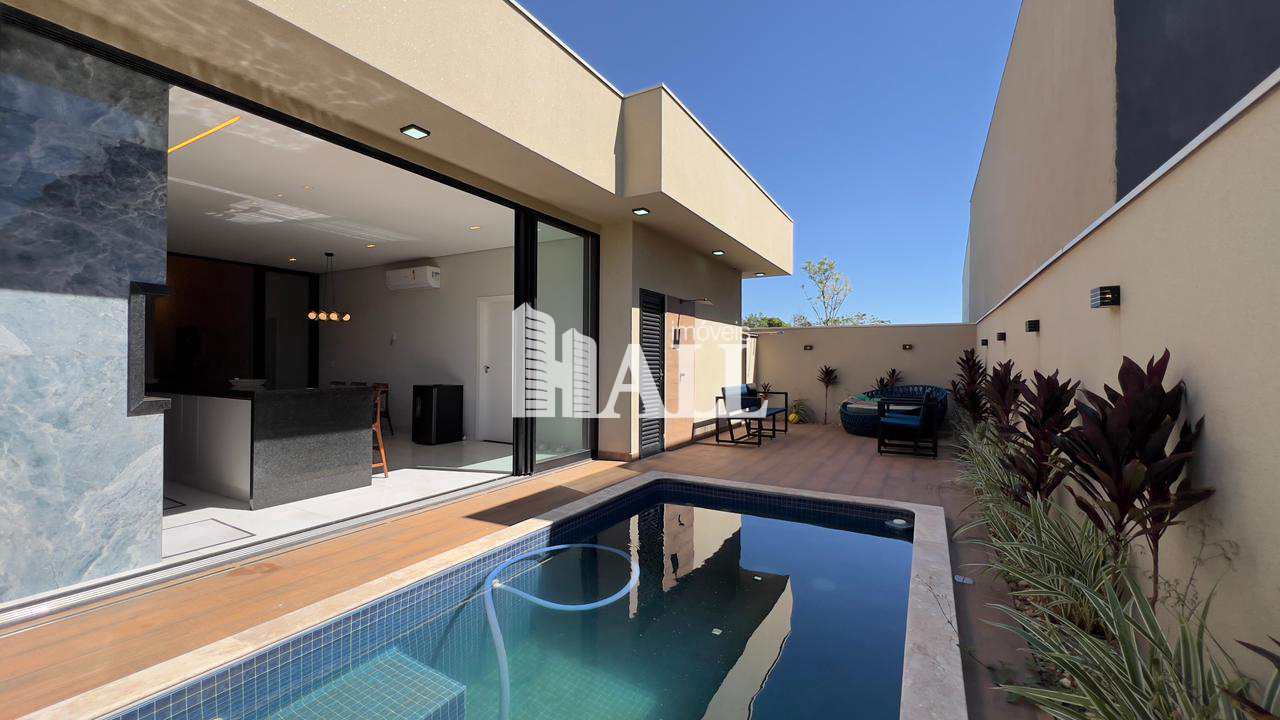 Casa de Condomínio à venda com 3 quartos, 200m² - Foto 1