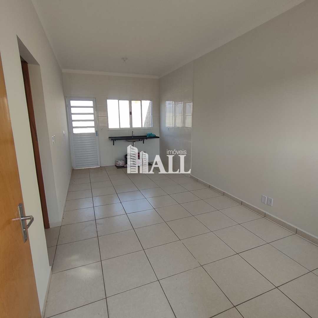 Casa, 2 quartos, 82 m² - Foto 1