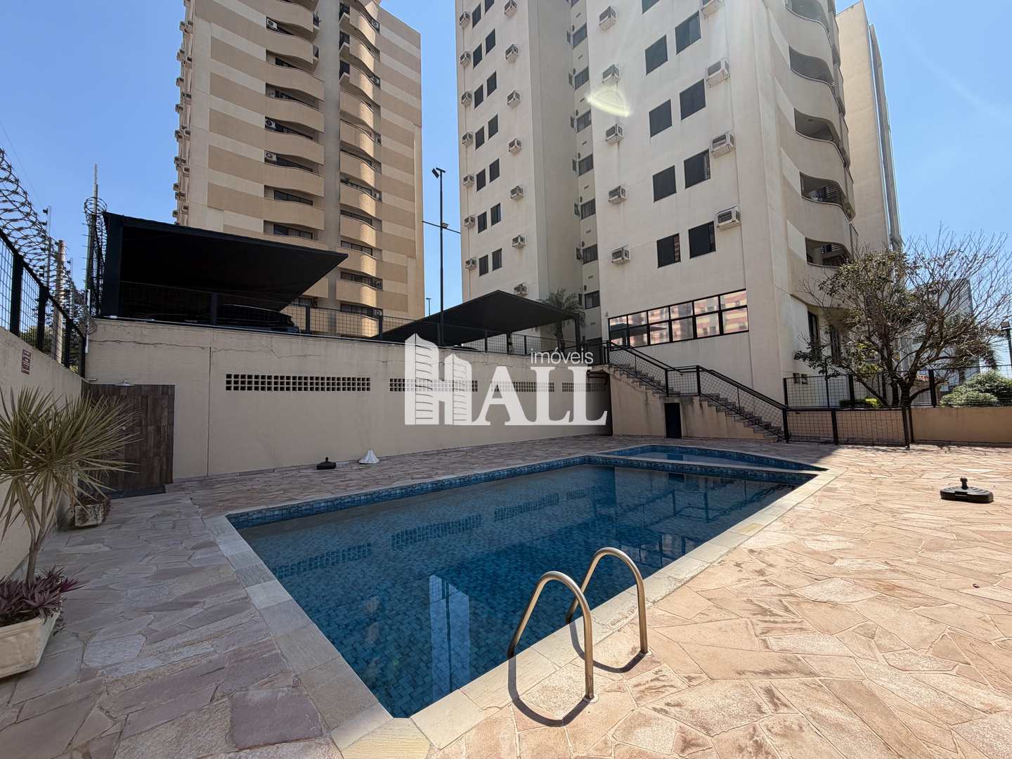 Apartamento com 2 quartos à venda, 70m² — foto 21 de 28