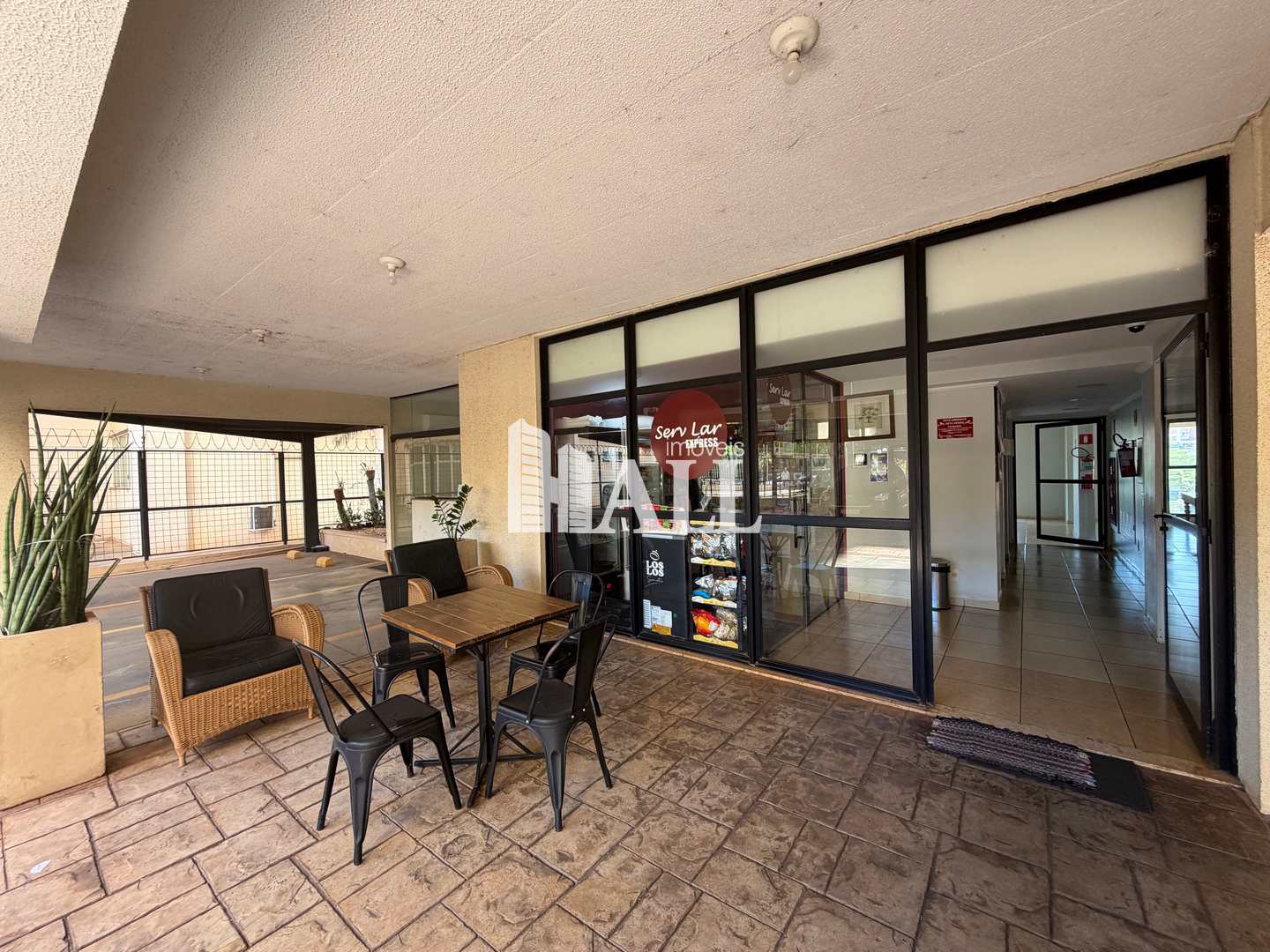 Apartamento com 2 quartos à venda, 70m² — foto 15 de 28