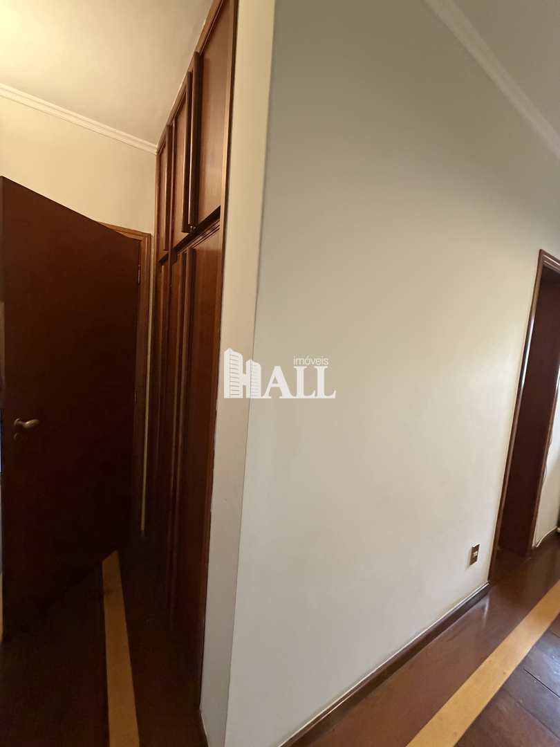Apartamento com 3 quartos à venda, 200m² — foto 18 de 29