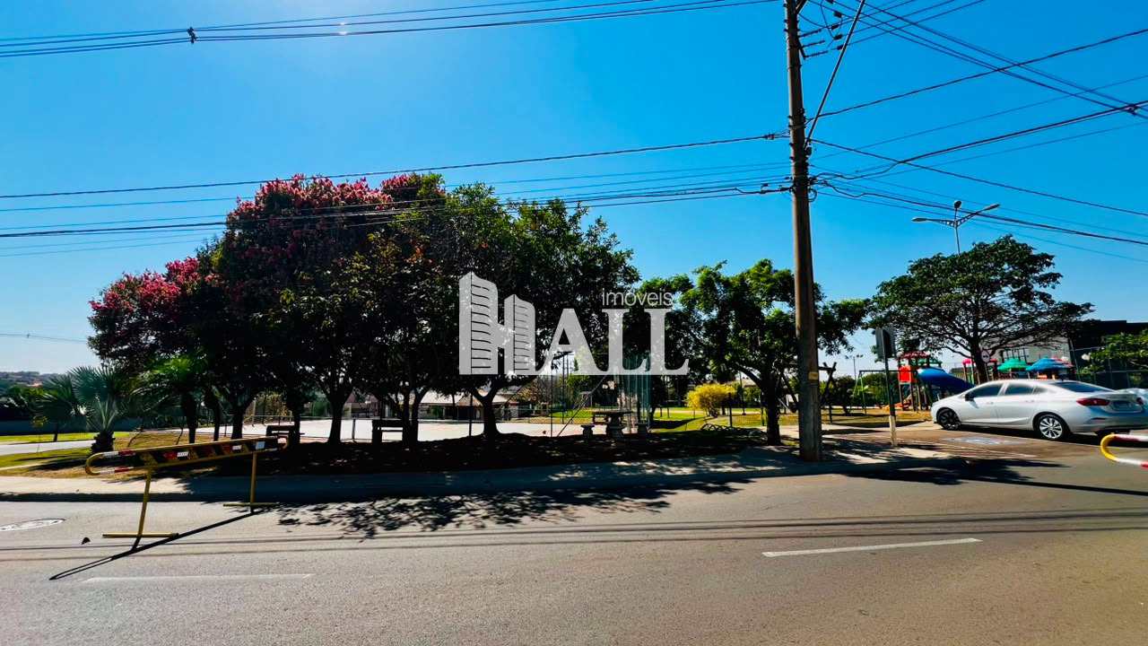Casa com 3 quartos à venda, 215m² — foto 30 de 42