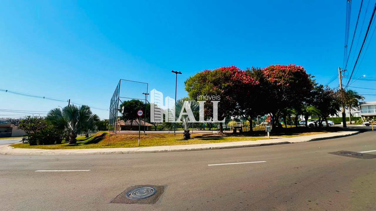 Casa com 3 quartos à venda, 215m² — foto 26 de 42