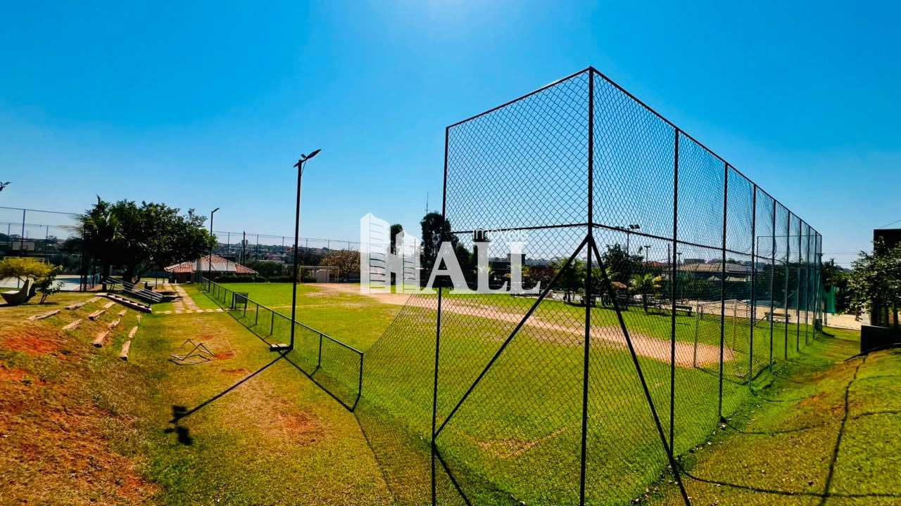 Casa com 3 quartos à venda, 215m² — foto 38 de 42