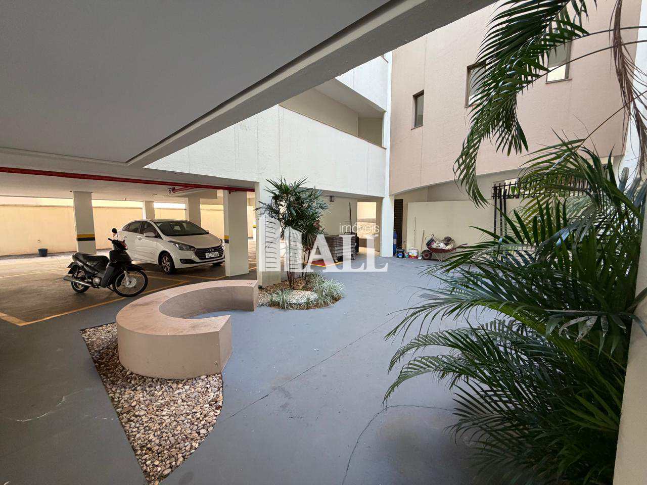 Apartamento com 2 quartos à venda, 75m² — foto 15 de 20