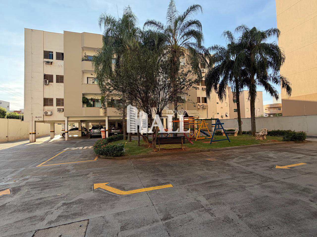 Apartamento com 2 quartos à venda, 75m² — foto 18 de 20