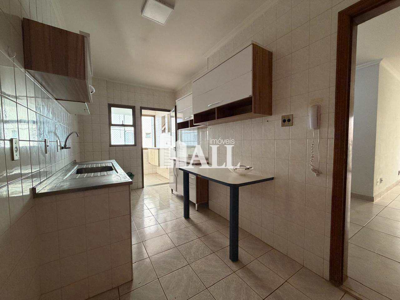 Apartamento com 2 quartos à venda, 75m² — foto 3 de 20