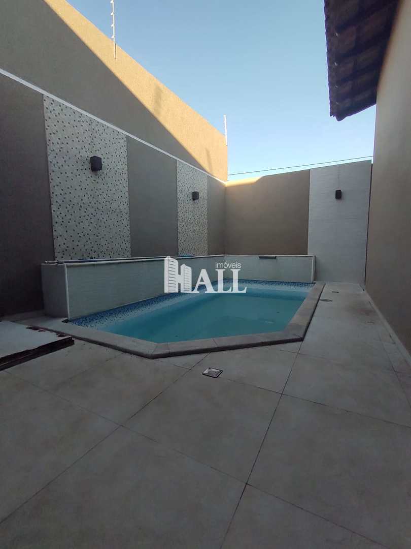 Casa com 3 quartos à venda, 185m² — foto 13 de 29