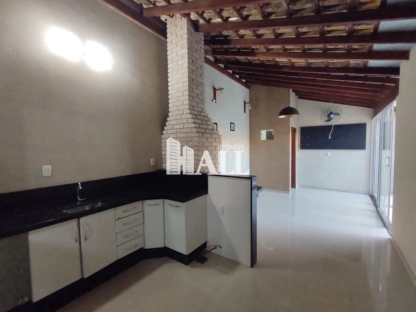Casa com 3 quartos à venda, 185m² — foto 9 de 29