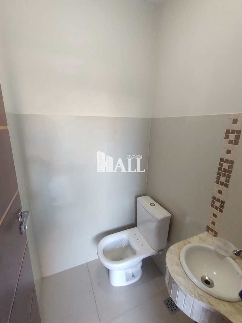 Casa com 3 quartos à venda, 185m² — foto 25 de 29