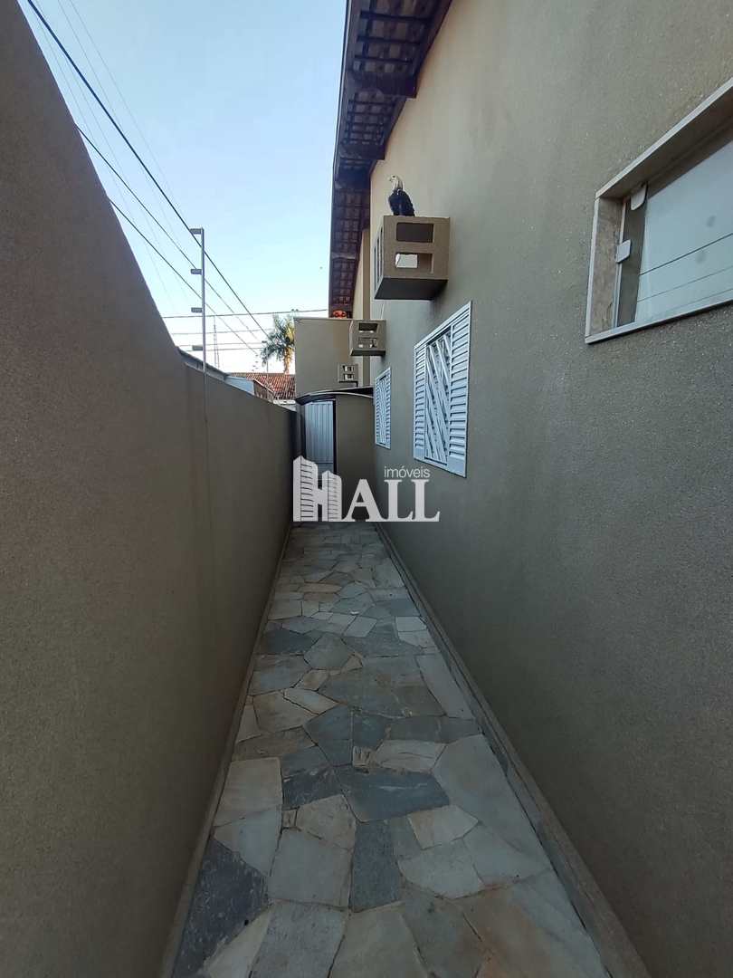 Casa com 3 quartos à venda, 185m² — foto 27 de 29
