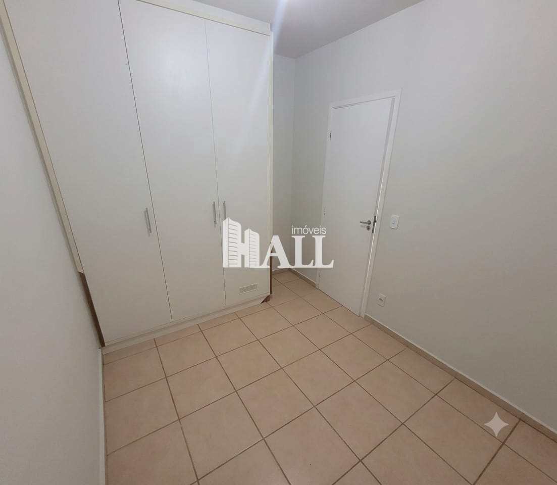 Apartamento com 3 quartos à venda, 75m² — foto 3 de 17