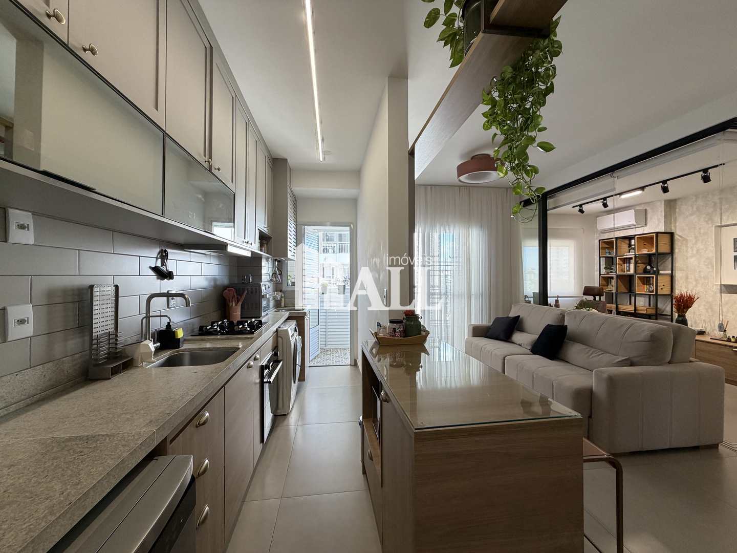 Apartamento com 3 quartos à venda, 77m² — foto 3 de 22