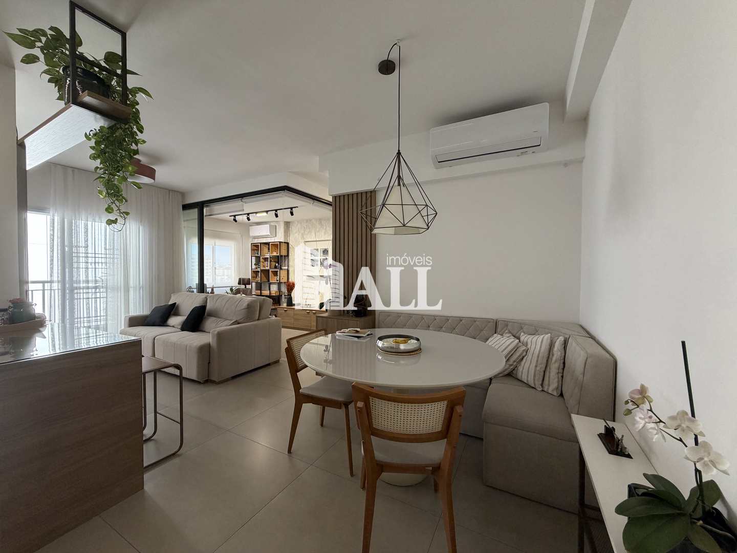 Apartamento com 3 quartos à venda, 77m² — foto 1 de 22
