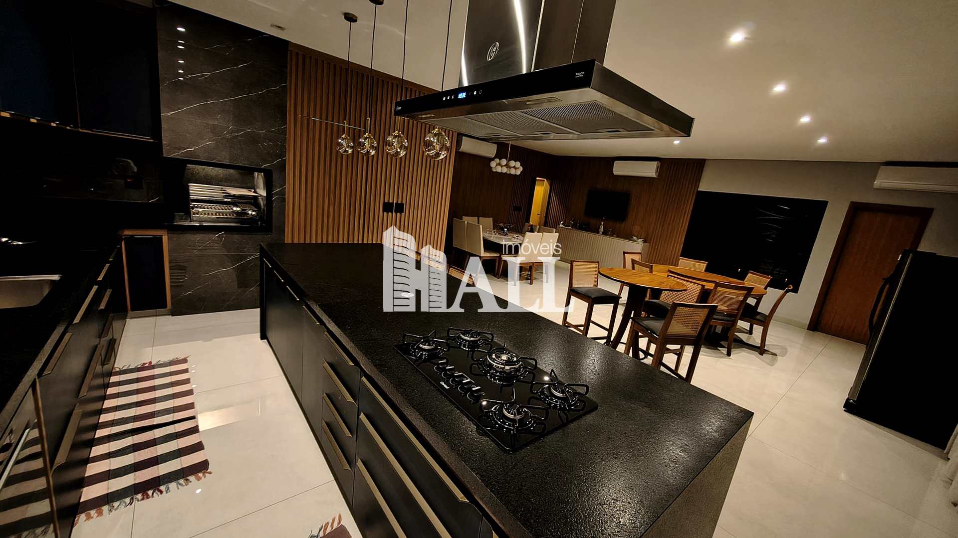Casa com 3 quartos à venda, 305m² — foto 5 de 49