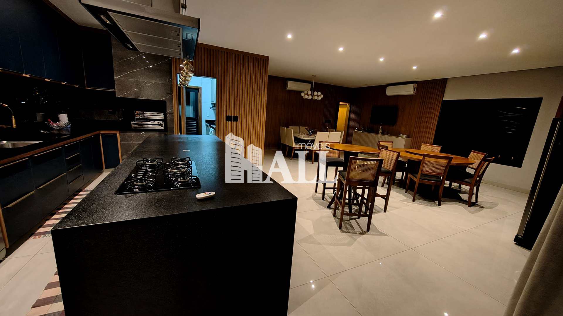 Casa com 3 quartos à venda, 305m² — foto 7 de 49