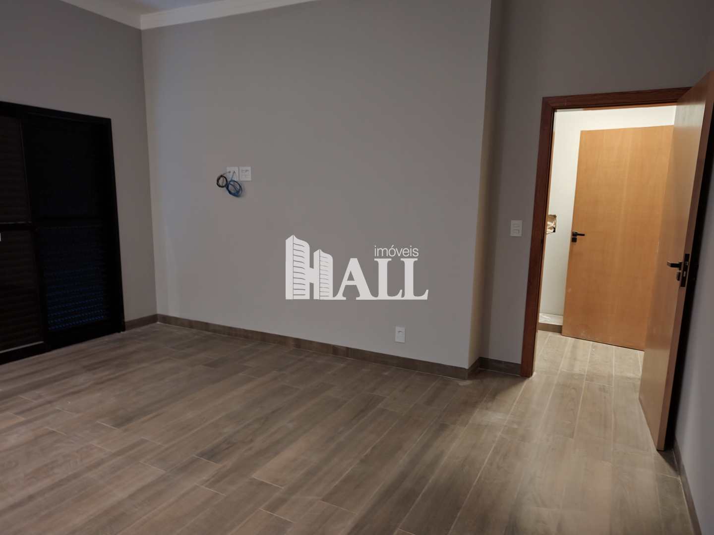 Casa com 3 quartos à venda, 305m² — foto 30 de 49