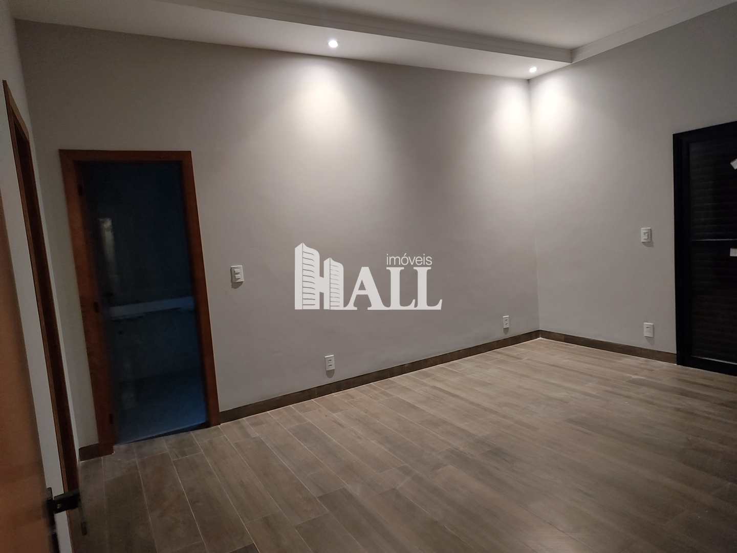 Casa com 3 quartos à venda, 305m² — foto 31 de 49