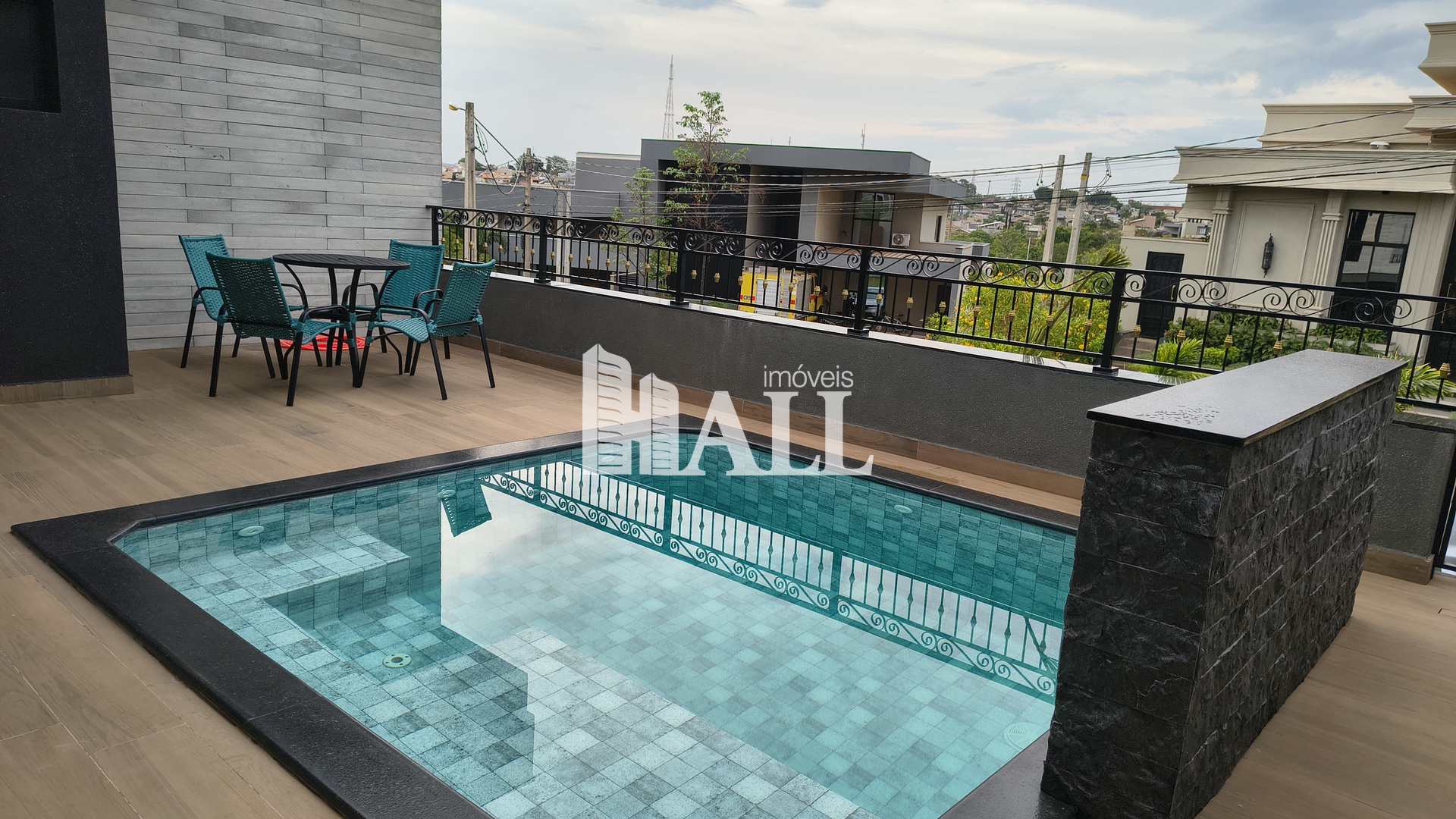 Casa com 3 quartos à venda, 305m² — foto 38 de 49