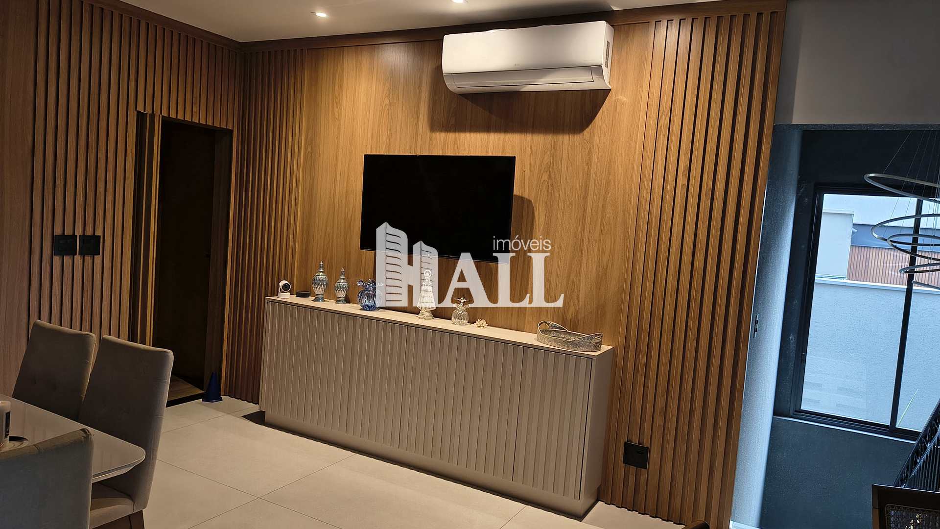 Casa com 3 quartos à venda, 305m² — foto 13 de 49