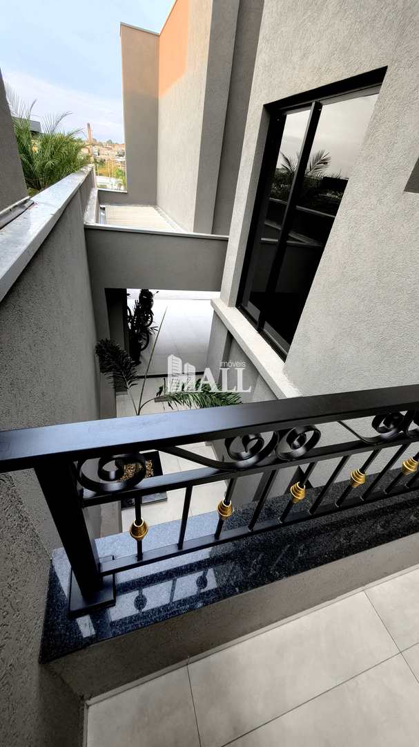 Casa com 3 quartos à venda, 305m² — foto 26 de 49