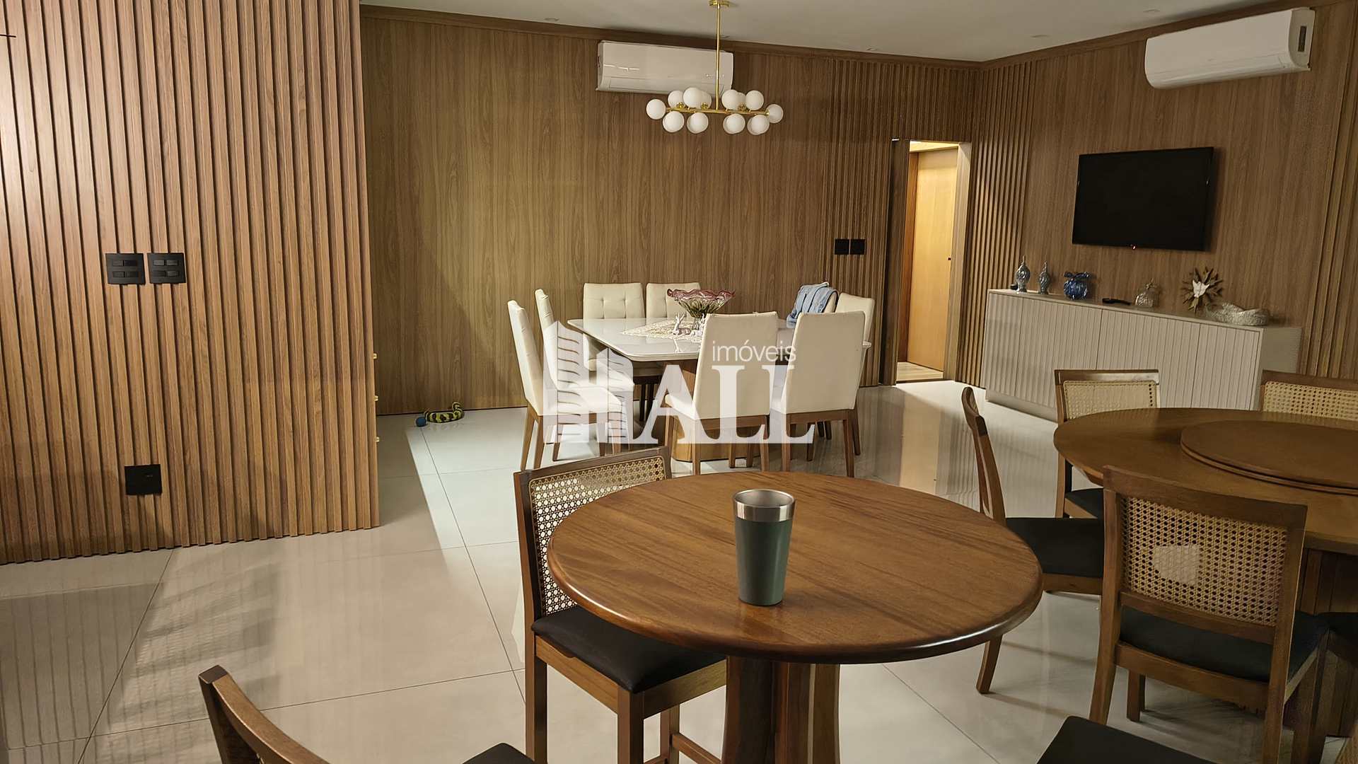 Casa com 3 quartos à venda, 305m² — foto 17 de 49