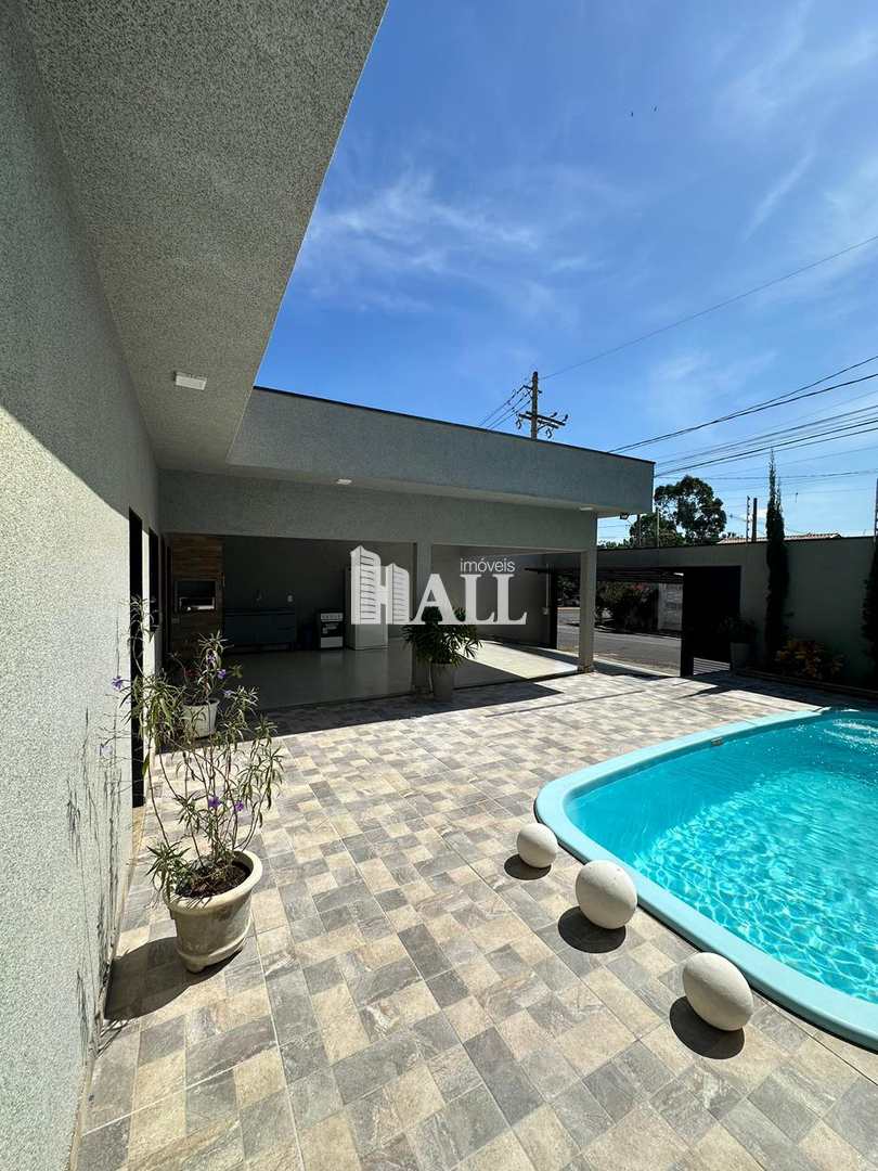 Casa com 3 quartos à venda, 133m² — foto 25 de 35